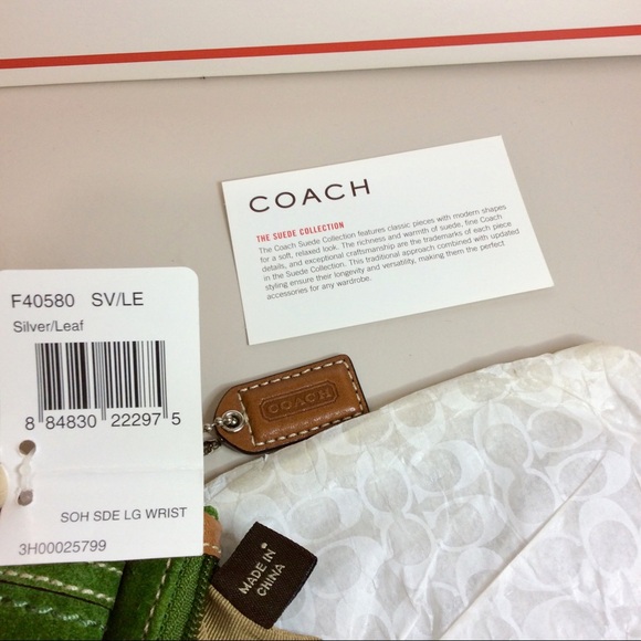 NWT Vintage Y2K Coach Green Suede Leather Buckle Wristlet Pouch Bag Authentic - Picture 9 of 15